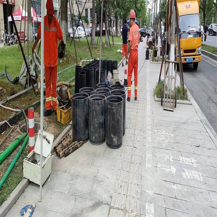 郊区管道短管置换修复